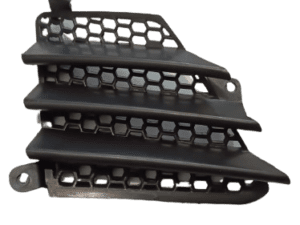 REJILLA DE TAPA DE TANQUE DERECHA