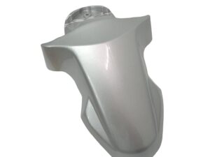 SALPICADERA DELANTERA PLATA