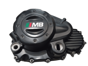 CUBIERTA CARTER DERECHO